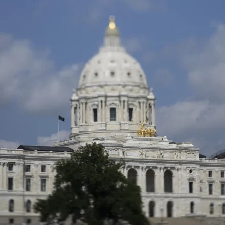 Minnesota State Capitol photo